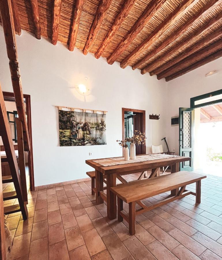 Batu Vacation House Monolithos  Eksteriør bilde