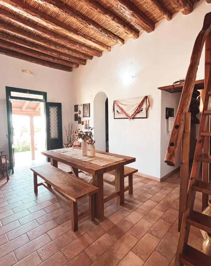 Batu Vacation House Monolithos  Eksteriør bilde